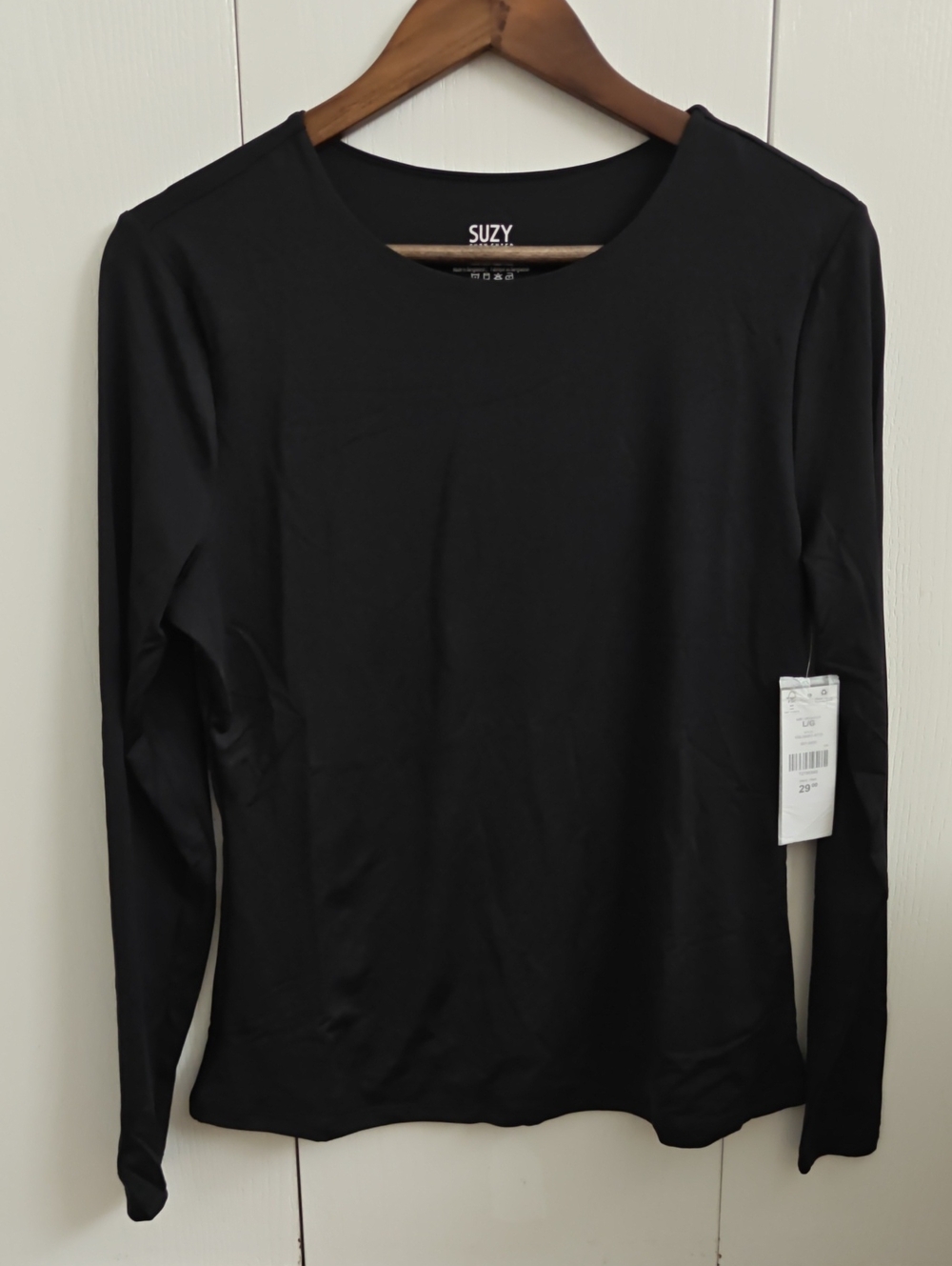 Suzy Shier Black Long-Sleeve Crew Neck Top